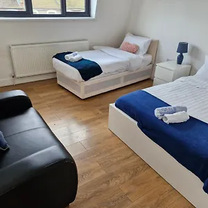 Simply Relax,1 Eastham , London United Kingdom