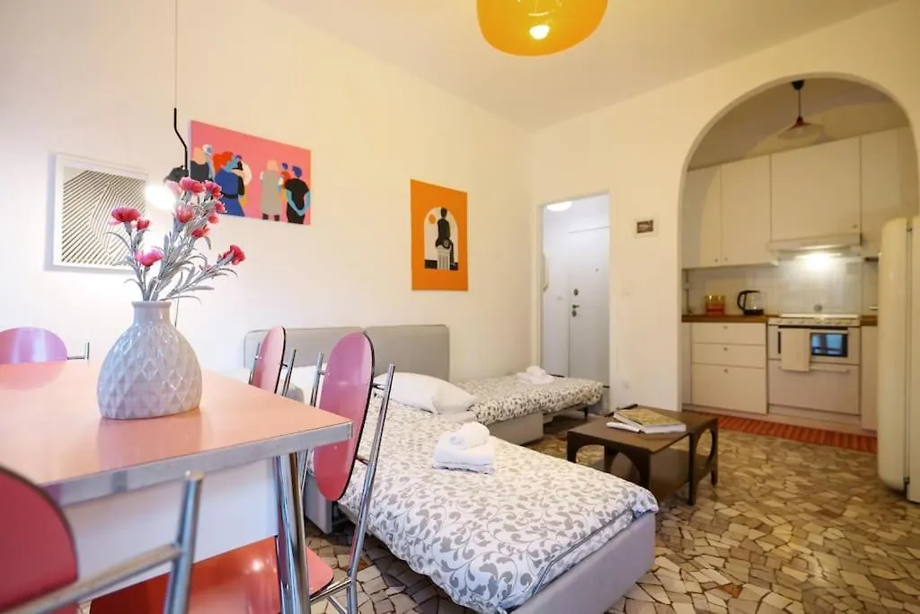 Primopiano - Vanzetti Milánó Apartman