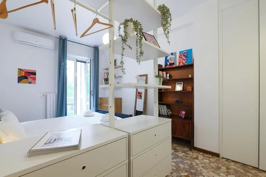 Primopiano - Vanzetti Milánó Apartman